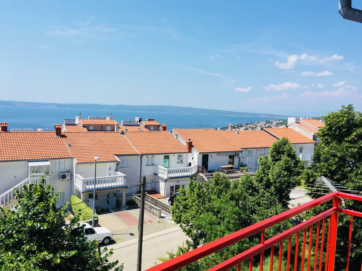 Apartments Novi Vinodolski Exterior photo