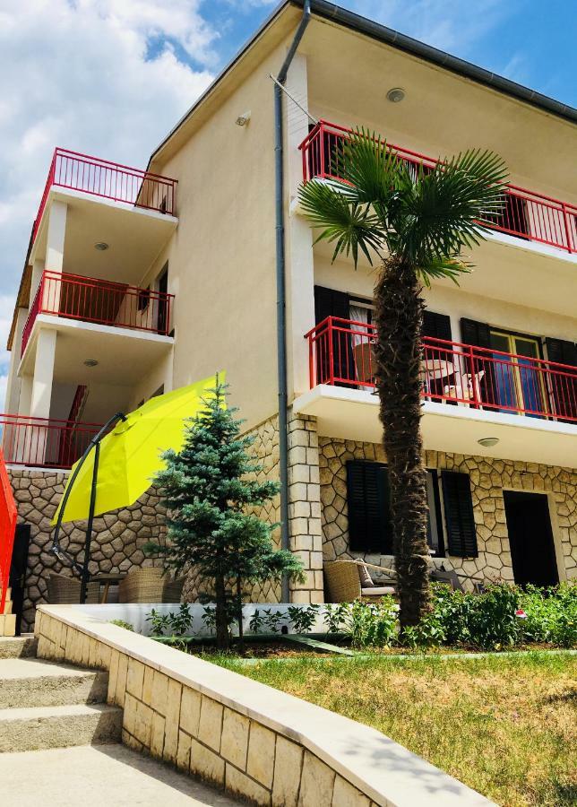 Apartments Novi Vinodolski Exterior photo