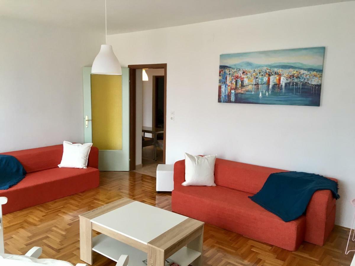 Apartments Novi Vinodolski Exterior photo